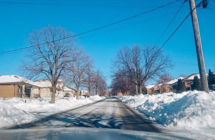 road in toronto canada with high snow banks you will likely see when moving from the uk