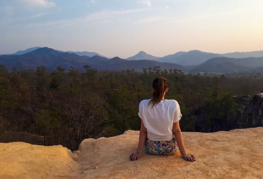 sitting alone disadvantages of travelling alone